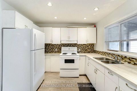 Photo 5 at 780 William Street, Alcona, Innisfil