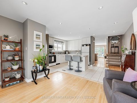 Photo 15 at 220 Catalina Drive, Guildwood, Toronto