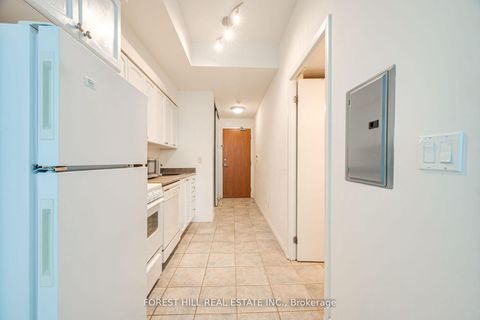 Photo 3 at 2107 - 219 Fort York Boulevard, Niagara, Toronto