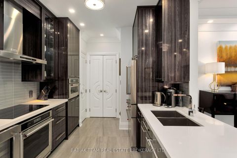 Photo 13 at 708 - 2855 Bloor Street W, Queensway, Toronto
