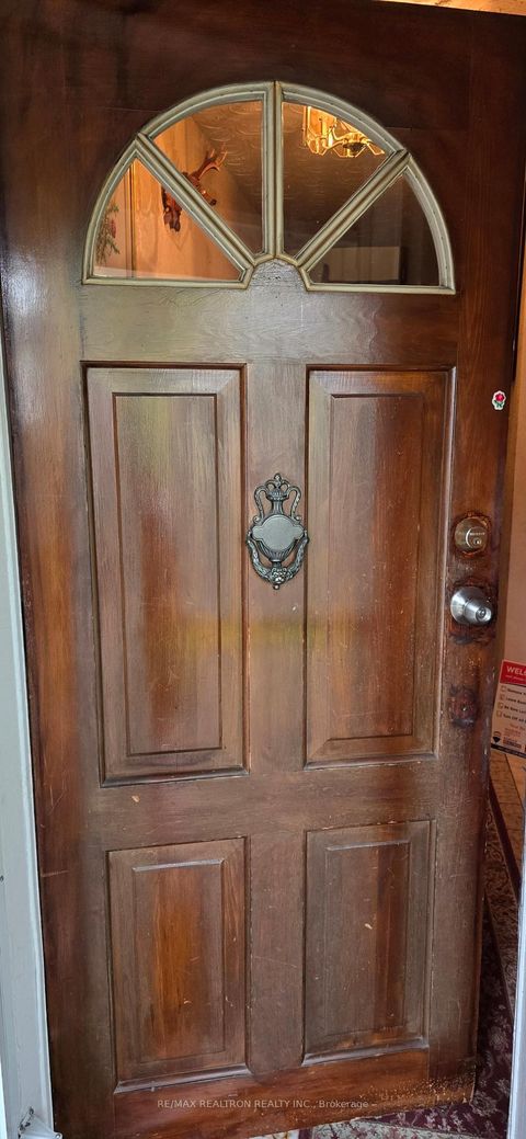 Photo 2 at 582 Runnymede Road, Bloor West Village, Toronto Photo 2 at 582 Runnymede Road, Bloor West Village, Toronto