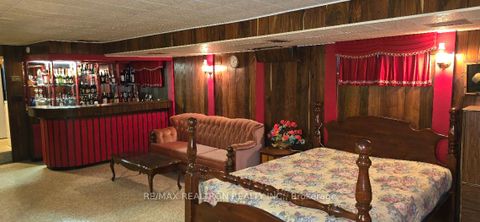 Photo 14 at 582 Runnymede Road, Bloor West Village, Toronto Photo 14 at 582 Runnymede Road, Bloor West Village, Toronto