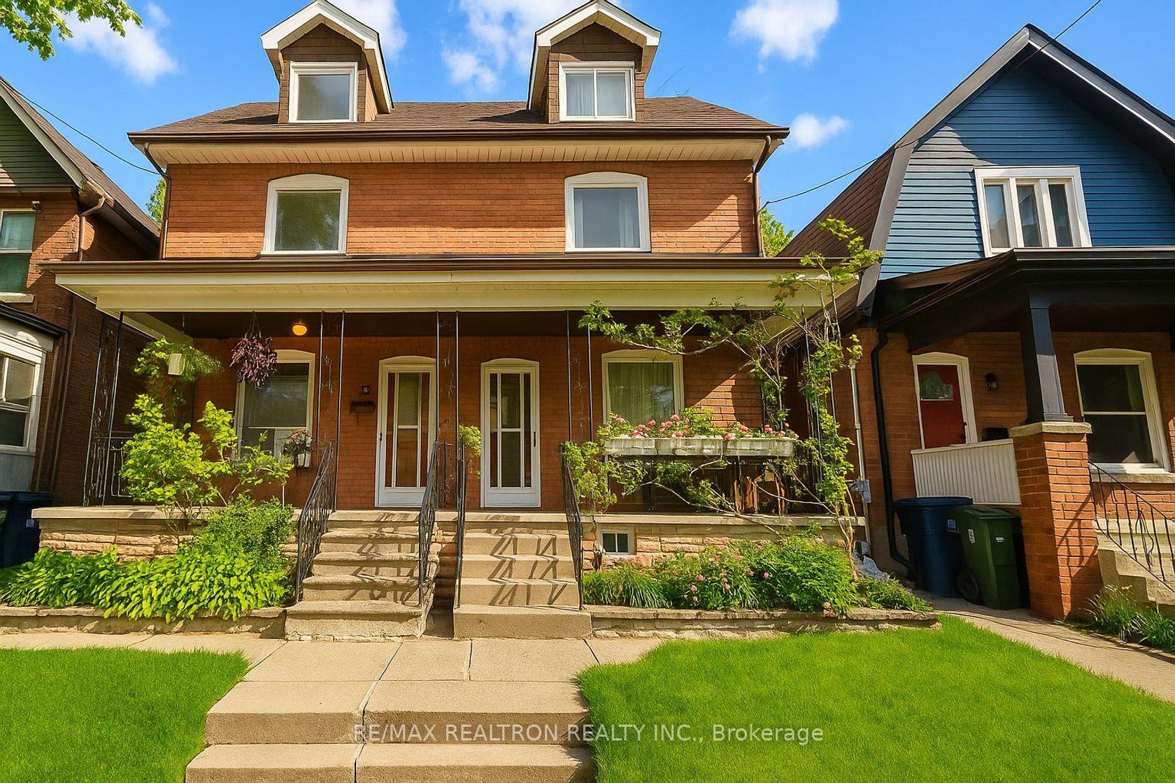 582 Runnymede Road, Bloor West Village, Toronto 