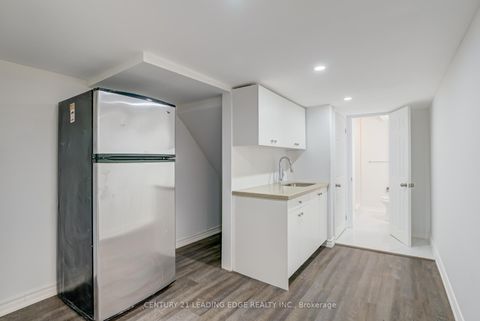 Photo 27 at 6 Wheaton Grove, Eglinton East, Toronto