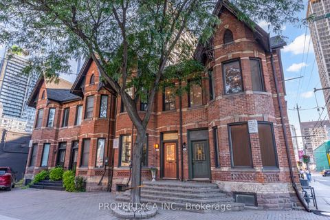 Photo 1 at 110 Berkeley Street, Moss Park, Toronto
