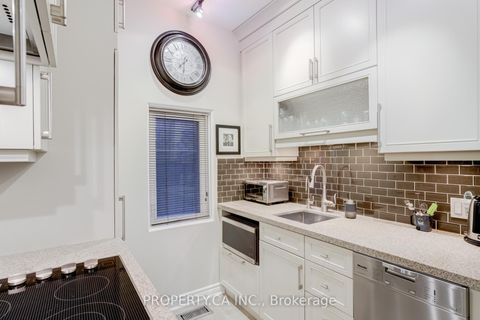 Photo 12 at 110 Berkeley Street, Moss Park, Toronto