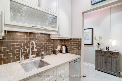 Photo 13 at 110 Berkeley Street, Moss Park, Toronto