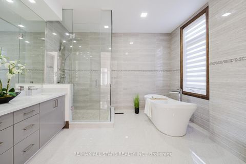 Photo 23 at 26 Lancer Drive, Maple, Vaughan