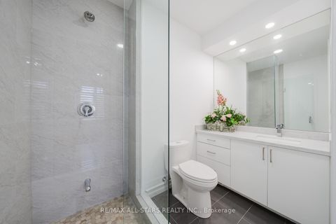 Photo 29 at 26 Lancer Drive, Maple, Vaughan