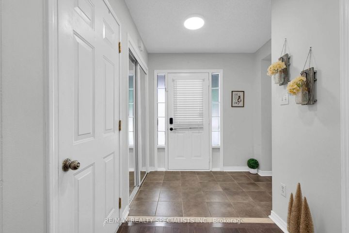 Photo 3 at 302 Black Drive, CL Clarke, Milton