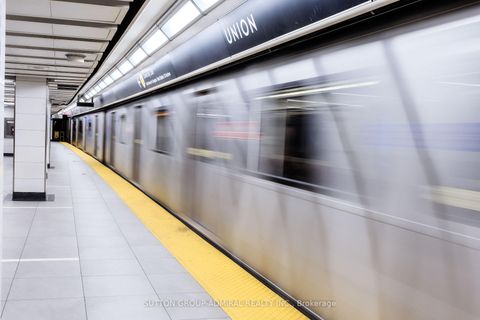 Photo 5 at 4908 - 12 York Street, Waterfront Communities C1, Toronto