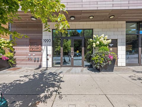 Photo 3 at 406 - 1990 Bloor Street W, High Park North, Toronto