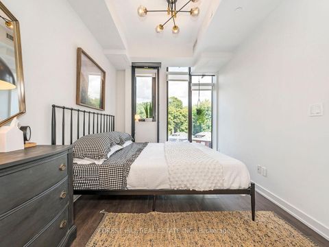 Photo 16 at 406 - 1990 Bloor Street W, High Park North, Toronto