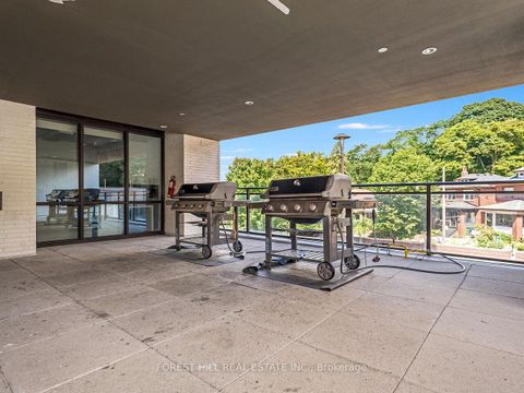 Photo 28 at 406 - 1990 Bloor Street W, High Park North, Toronto