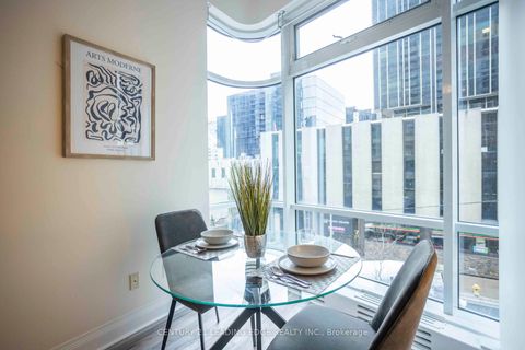 Photo 12 at L5 - 2191 Yonge Street, Mount Pleasant West, Toronto