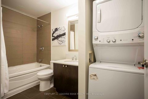 Photo 15 at L5 - 2191 Yonge Street, Mount Pleasant West, Toronto
