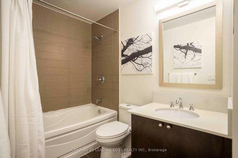 Photo 16 at L5 - 2191 Yonge Street, Mount Pleasant West, Toronto