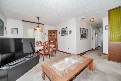 Photo 12 at 97 Vauxhall Drive, Dorset Park, Toronto
