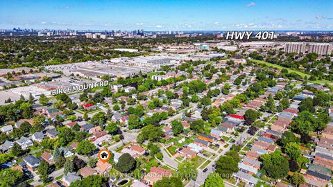 Photo 39 at 97 Vauxhall Drive, Dorset Park, Toronto
