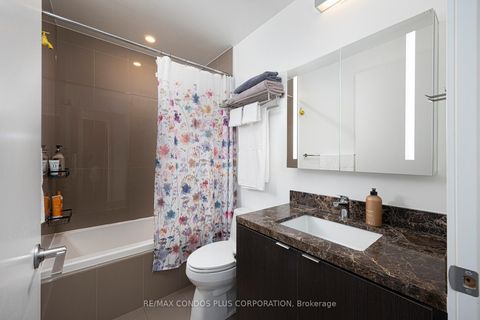 Photo 11 at 5303 - 125 Blue Jays Way, Waterfront Communities C1, Toronto
