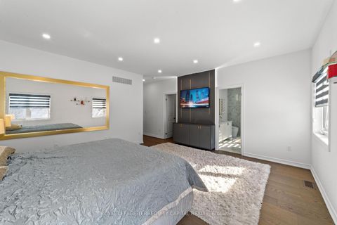 Photo 19 at 144 Pine Hill Crescent, Aurora Estates, Aurora Photo 19 at 144 Pine Hill Crescent, Aurora Estates, Aurora