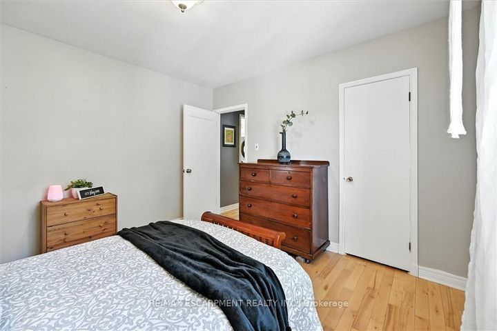 Photo 18 at 8554 HALDIBROOK Road, Rural Glanbrook, Hamilton