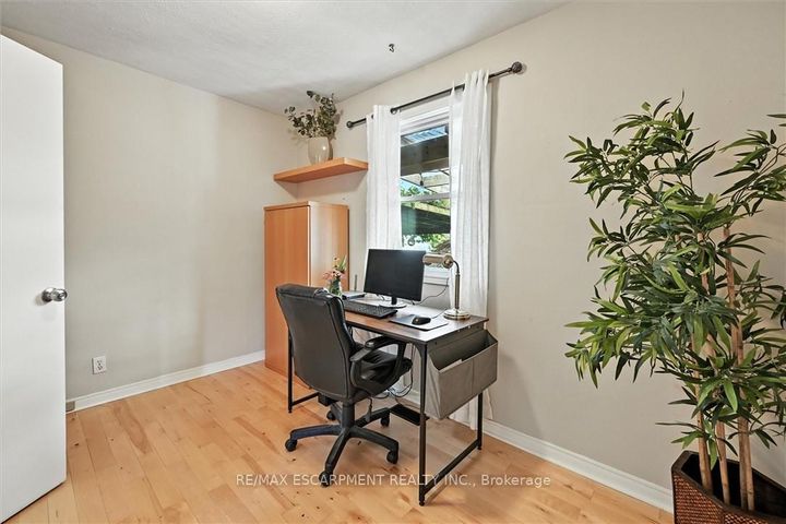Photo 19 at 8554 HALDIBROOK Road, Rural Glanbrook, Hamilton