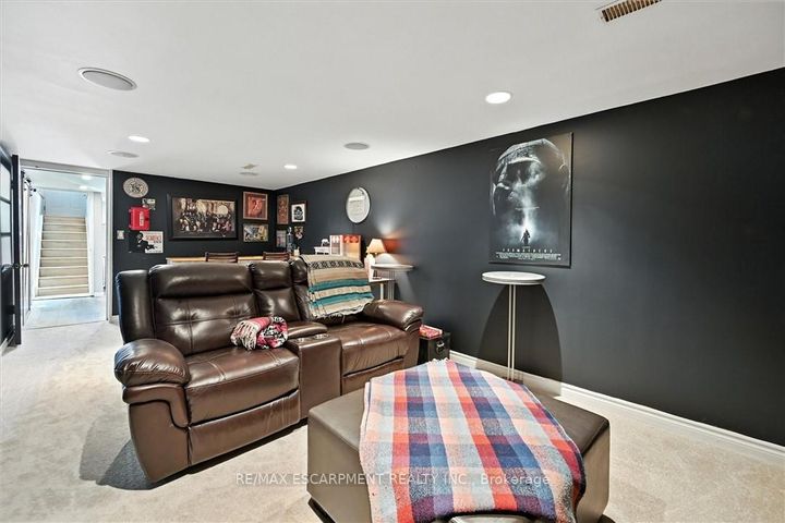 Photo 25 at 8554 HALDIBROOK Road, Rural Glanbrook, Hamilton