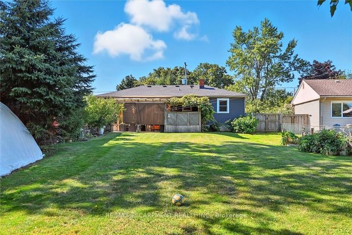 Photo 39 at 8554 HALDIBROOK Road, Rural Glanbrook, Hamilton