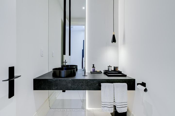 Photo 6 at 11 Sherin Court, The Westway, Toronto