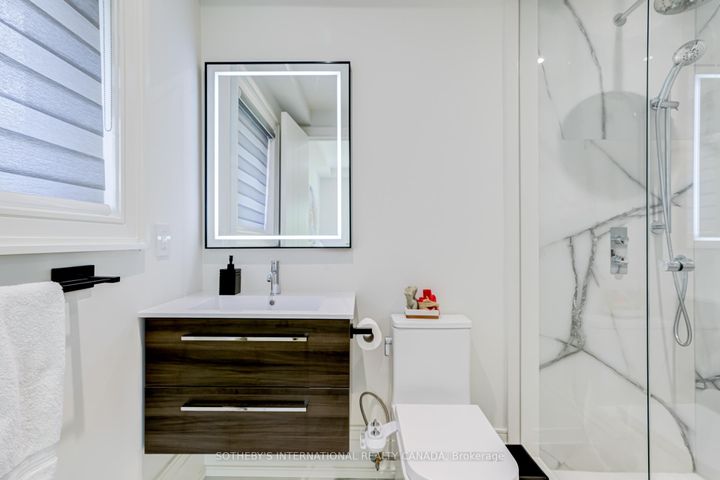 Photo 14 at 11 Sherin Court, The Westway, Toronto