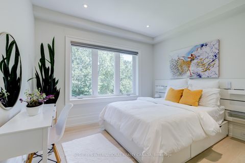 Photo 13 at 11 Sherin Court, The Westway, Toronto