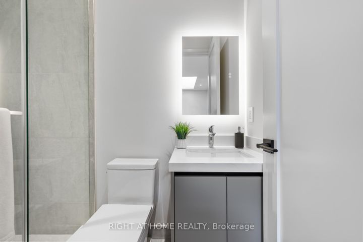 Photo 33 at 85 Holborne Avenue, East York, Toronto