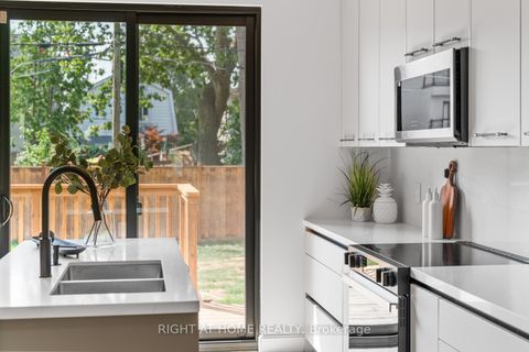 Photo 20 at 85 Holborne Avenue, East York, Toronto