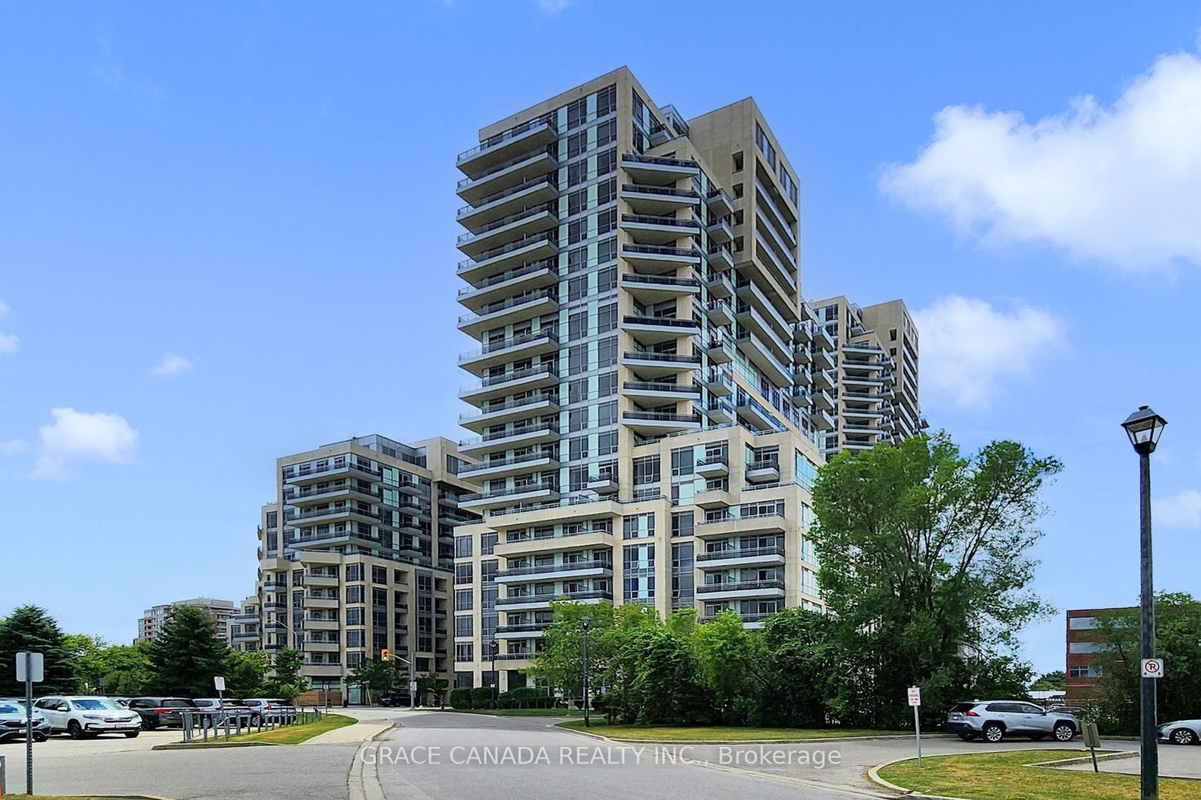 409 - 9205 Yonge Street, Langstaff, Richmond Hill 