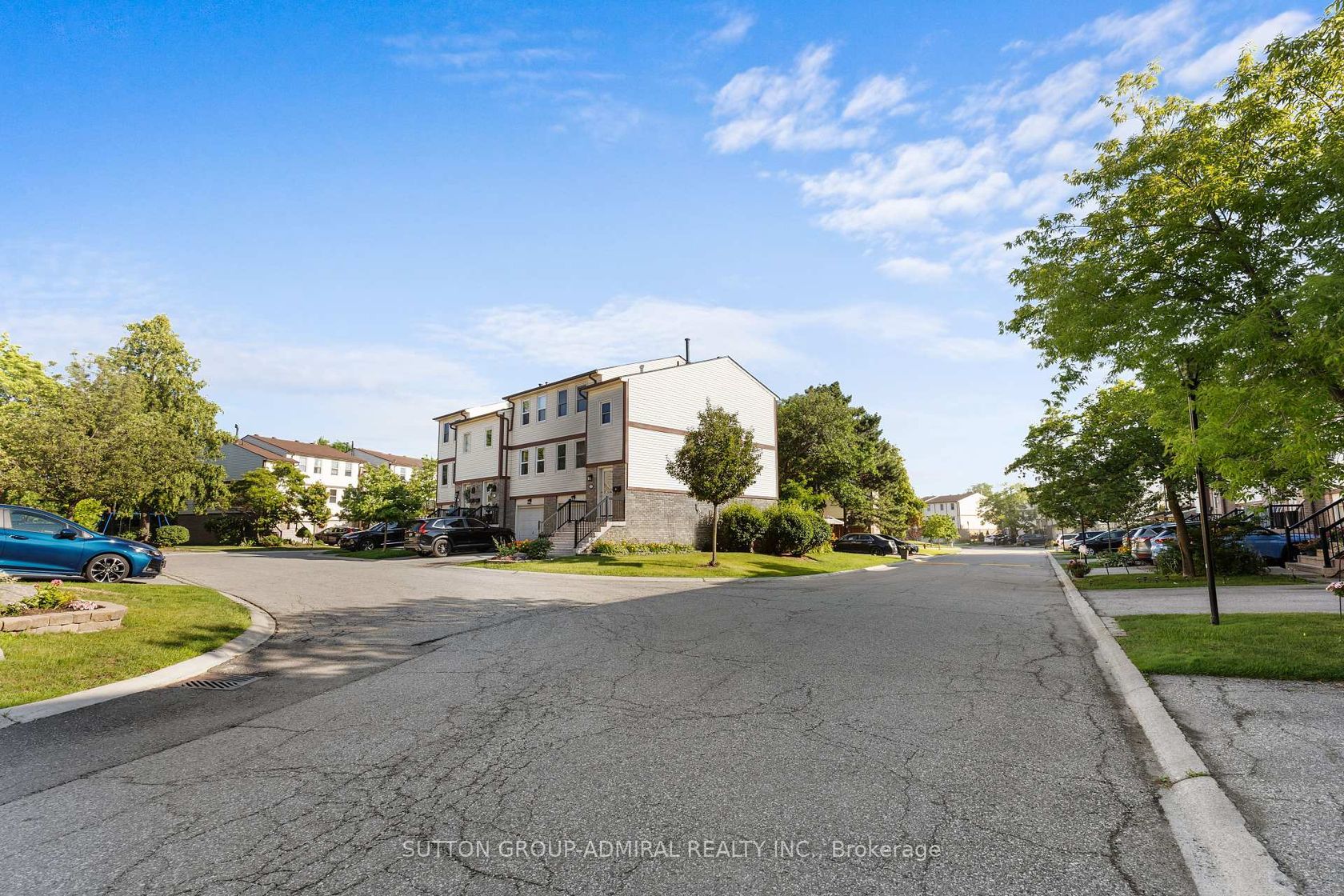 63 - 7340 Copenhagen Road, Meadowvale, Mississauga by Loree Meneguzzi Real Estate 63 - 7340 Copenhagen Road, Meadowvale, Mississauga