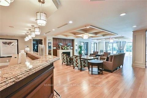 Photo 2 at 716 - 10 Bloorview Place, Don Valley Village, Toronto