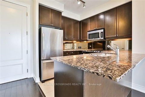 Photo 8 at 716 - 10 Bloorview Place, Don Valley Village, Toronto