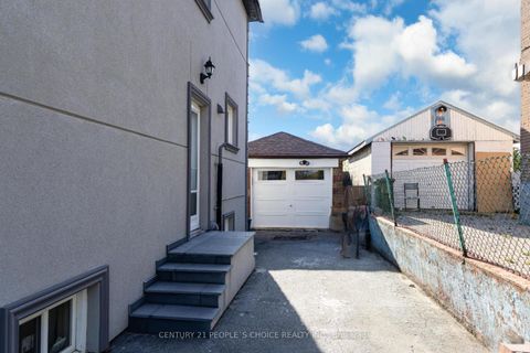 Photo 22 at 844A Danforth Road, Kennedy Park, Toronto