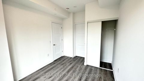 Photo 15 at 513 - 25 Neighbourhood Lane, Queensway, Toronto