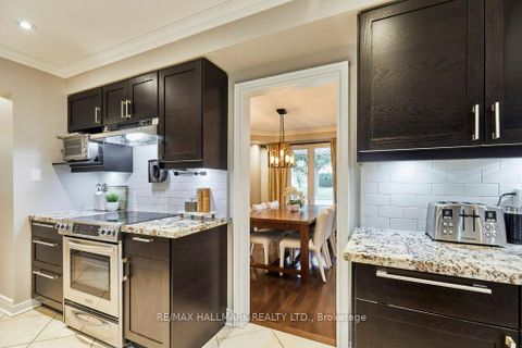 Photo 16 at 10 Glentworth Road, Don Valley Village, Toronto