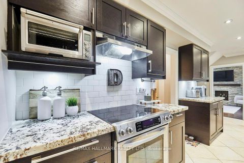 Photo 17 at 10 Glentworth Road, Don Valley Village, Toronto