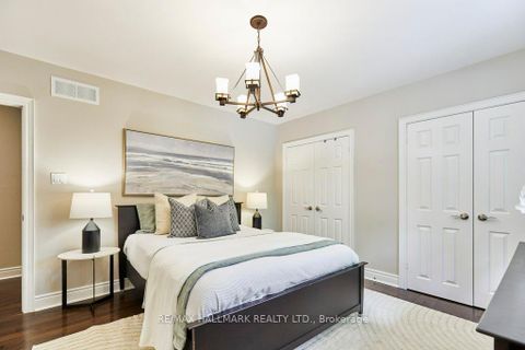Photo 21 at 10 Glentworth Road, Don Valley Village, Toronto