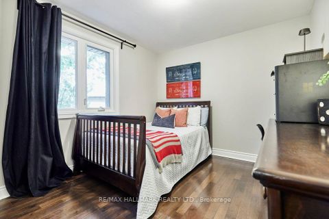 Photo 29 at 10 Glentworth Road, Don Valley Village, Toronto