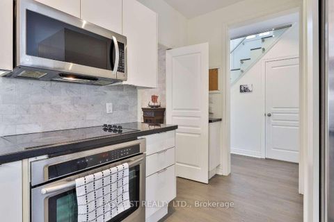Photo 18 at 8 Weetwood Street, Nortown, Toronto