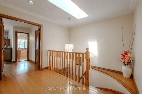 Photo 15 at 27 Mulholland Avenue, Glen Park, Toronto