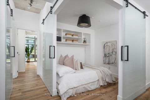 Photo 3 at 314 - 55 Stewart Street, Waterfront Communities C1, Toronto