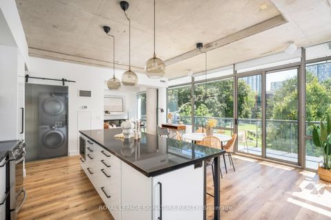 Photo 7 at 314 - 55 Stewart Street, Waterfront Communities C1, Toronto