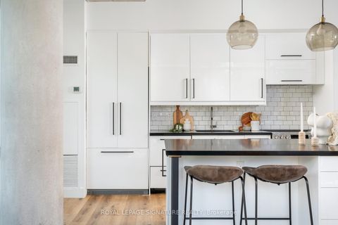 Photo 8 at 314 - 55 Stewart Street, Waterfront Communities C1, Toronto