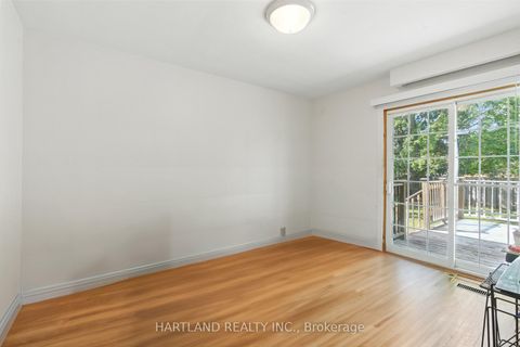 Photo 10 at 25 Rowse Crescent, The Westway, Toronto
